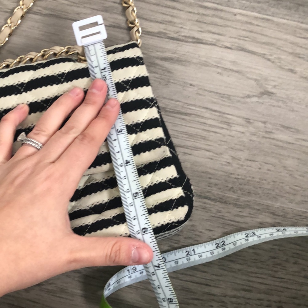💵👇Chanel Purse - auth details included - Picture 3 of 7